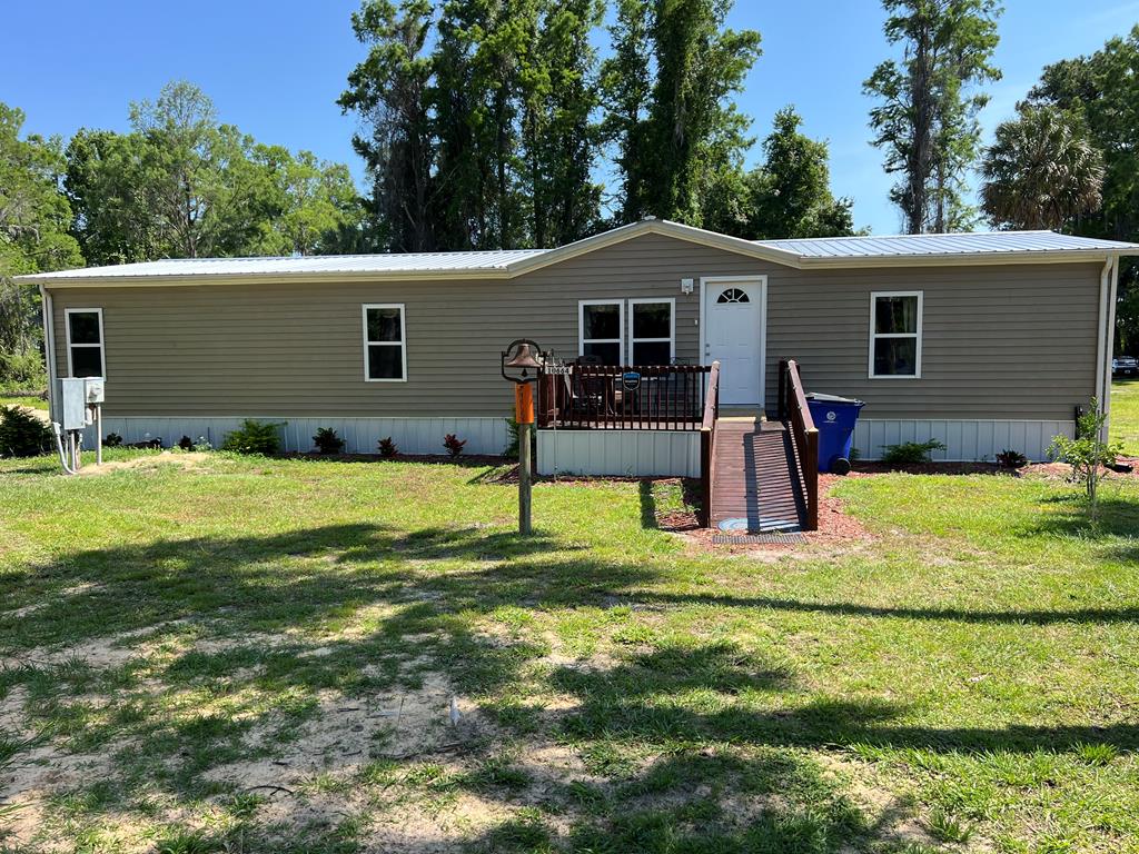 201st St, Inglis, FL 34449