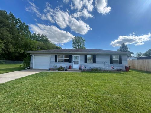 7995 Wescott Ave, Fairborn, OH, 45324-1851 | Card Image