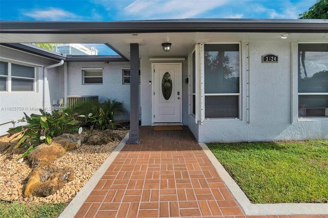 3424 Pierce St, House other with 4 bedrooms, 3 bathrooms and null parking in Hollywood FL | Image 6