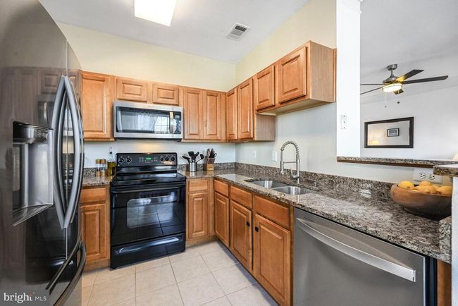 UNIT-9219 - 1530 Spring Gate Dr, Condo with 2 bedrooms, 2 bathrooms and null parking in MCLEAN VA | Image 9