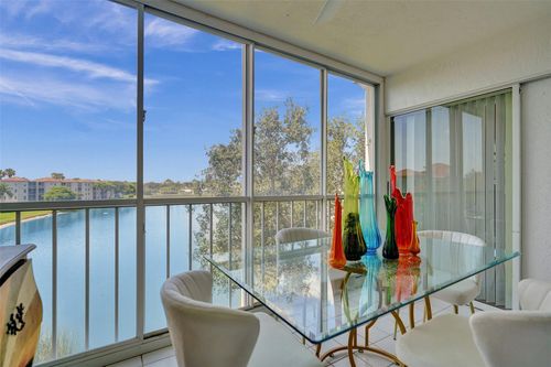 apt-404-6080 Huntwick Ter, Delray Beach, FL, 33484-1852 | Card Image