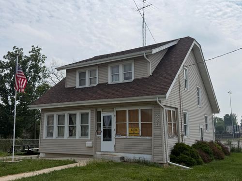 338 E Racine St, Jefferson, WI, 53549-1609 | Card Image
