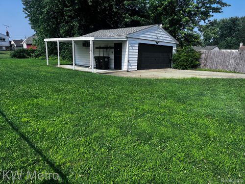 25132 Pamela St, Taylor, MI, 48180-4522 | Card Image