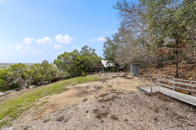 1413 Alamo Beach Rd, House other with 2 bedrooms, 2 bathrooms and null parking in Pipe Creek TX | Image 16
