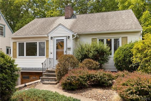 444 Buckingham Ave, Syracuse, NY, 13210-3316 | Card Image