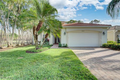 28600 Pienza Ct, BONITA SPRINGS, FL, 34135-9226 | Card Image
