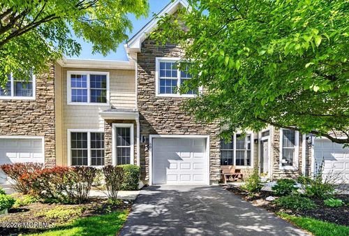 68 Osprey Dr, Old Bridge, NJ, 08857-3594 | Card Image