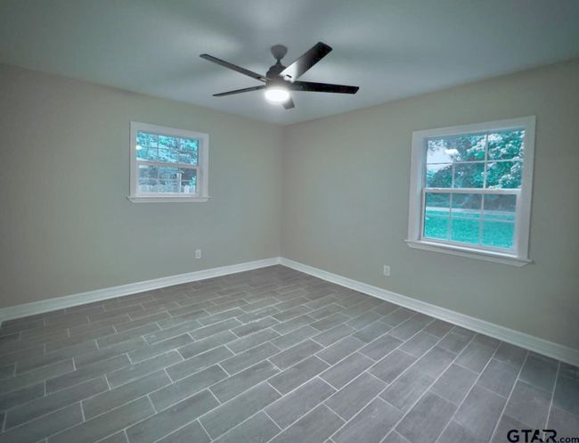 18003 Lookout Lake Cir, House other with 3 bedrooms, 2 bathrooms and null parking in Flint TX | Image 15