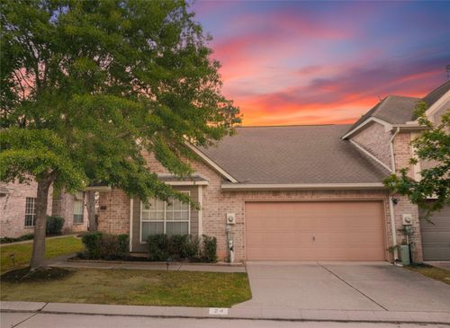 24-14420 Walters Rd, Houston, TX, 77014-1346 | Card Image