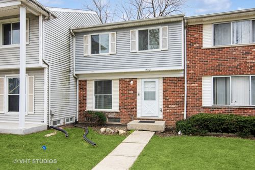 452 Mallview Ln, Bolingbrook, IL, 60440-2908 | Card Image