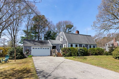 39 Bennets Neck Dr, Pocasset, MA, 02559-1941 | Card Image