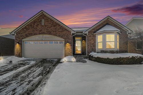 2314 Brigantine, Commerce Twp, MI, 48382-2092 | Card Image