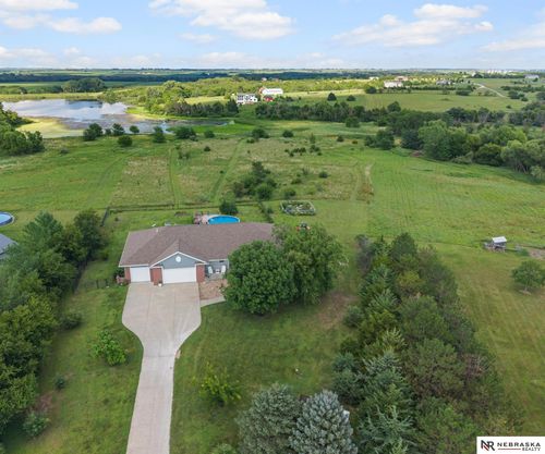 2940 Lightwater Est, Firth, NE, 68358-7602 | Card Image