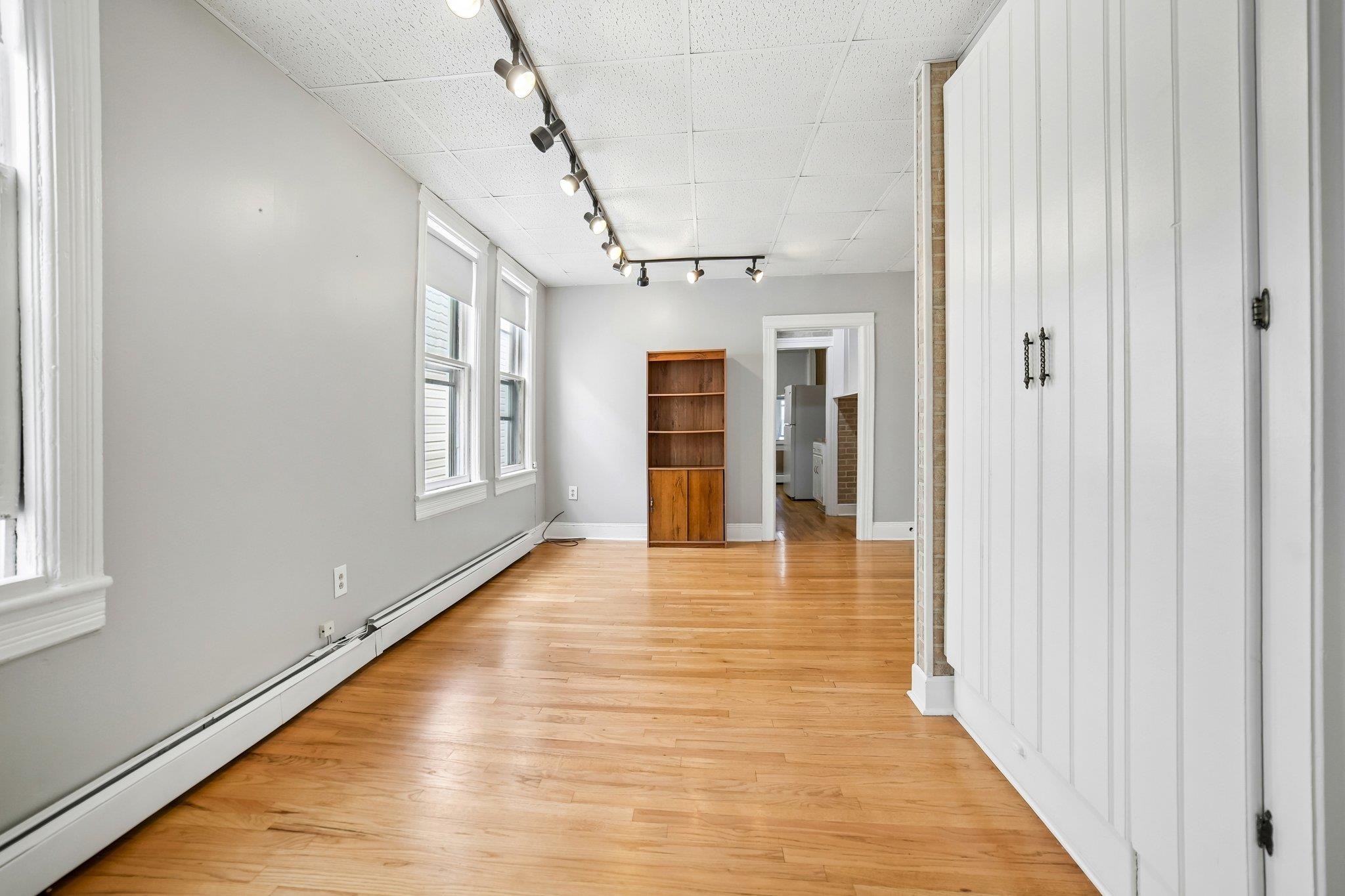 Residential Lease in Bayonne 4
