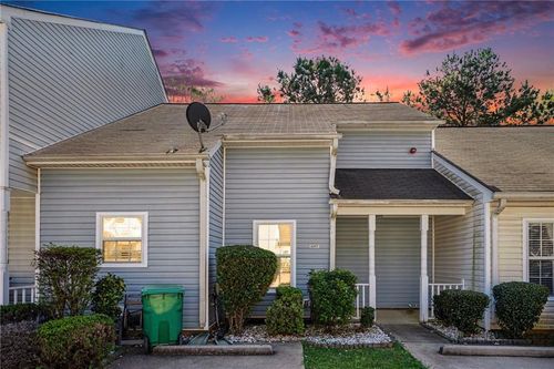6453 Wellington Chase Ct, Lithonia, GA, 30058-6494 | Card Image