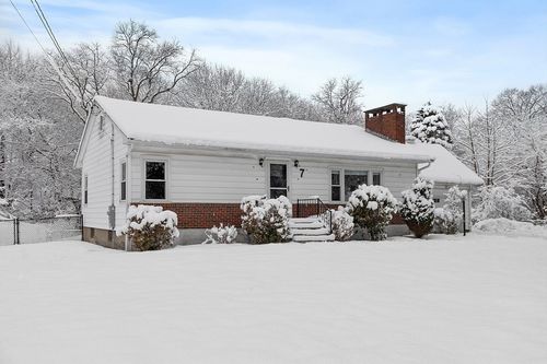 7 Lindsay Rd, Billerica, MA, 01821-4412 | Card Image