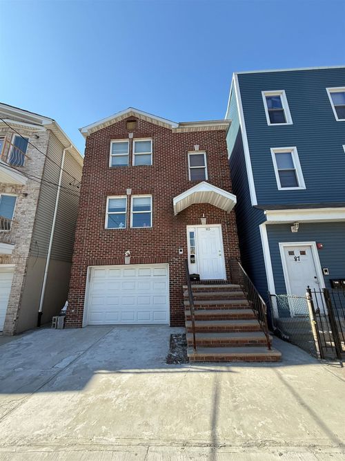 2-85 Oakland Ave, JC, Heights, NJ, 07306 | Card Image