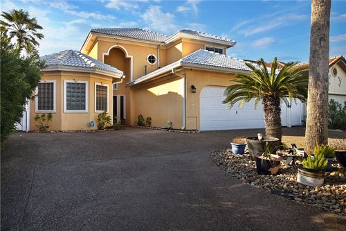 13953 Dasmarinas Dr, Corpus Christi, TX, 78418-6317 | Card Image