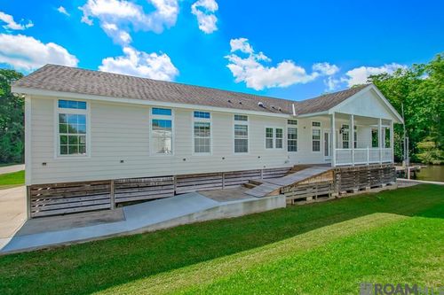22986 Chene Blanc Ln, Maurepas, LA, 70449-3326 | Card Image