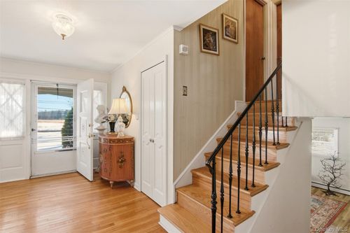 83 Woodlawn Ave, East Moriches, NY, 11940-1535 | Card Image