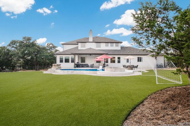 215 Madrone Trl, House other with 6 bedrooms, 6 bathrooms and null parking in Boerne TX | Image 47