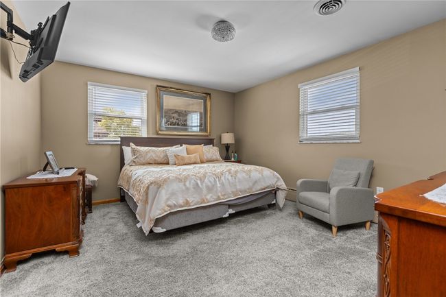 1725 Vance Ave, House other with 4 bedrooms, 3 bathrooms and 2 parking in Coraopolis PA | Image 20