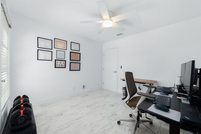 6438 Pointe Pleasant Cir, Condo with 2 bedrooms, 2 bathrooms and null parking in Delray Beach FL | Image 11