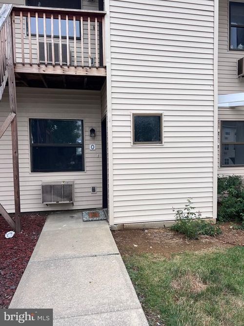 apt-o-1334-O W Wyomissing Ct, West Lawn, PA, 19609-2357 | Card Image