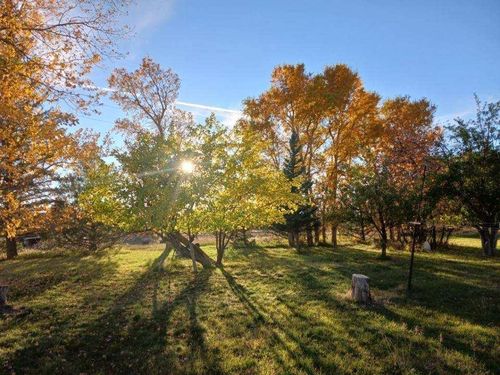 10332 Highway 26, KINNEAR, WY, 82516 | Card Image