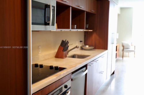 apt-711-50 Biscayne Blvd, Miami, FL, 33132-2928 | Card Image