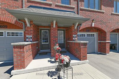 14 - 2607 Magdalen Path, Condo with 4 bedrooms, 3 bathrooms and 2 parking in Oshawa ON | Image 3