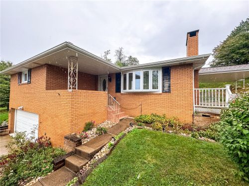 8048 Gladstone Dr, Wendel, PA, 15691-1002 | Card Image