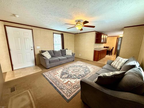 4539 Carlton Rd, Sterling Heights, MI, 48310-2015 | Card Image