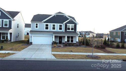 2888 Yeager Dr, Concord, NC, 28027-8817 | Card Image