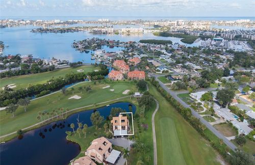 d-1328 Pelican Creek Xing, ST PETERSBURG, FL, 33707-3964 | Card Image