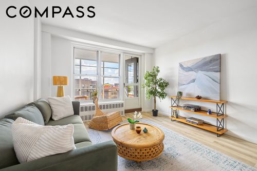 9e-35-31 85th St, Jackson Heights, NY, 11372-5526 | Card Image