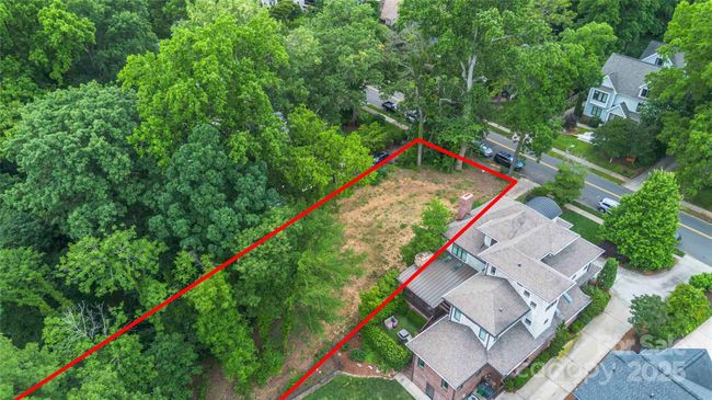 2131 Cumberland Ave, Home with 0 bedrooms, 0 bathrooms and null parking in Charlotte NC | Image 4