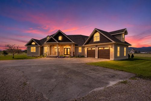 126 Starfire Ct, Kalispell, MT, 59901-1825 | Card Image