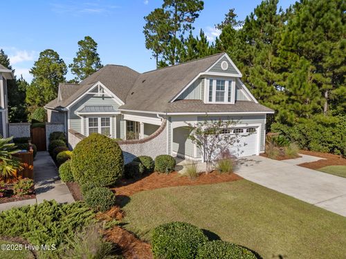 6097 Shore Park Dr, Leland, NC, 28451-6701 | Card Image