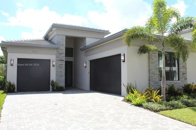 8252 Crystal Downs Ave, House other with 3 bedrooms, 3 bathrooms and null parking in Boca Raton FL | Image 1