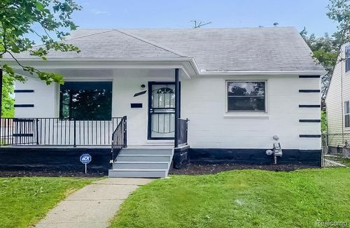 11090 Minden St, Detroit, MI, 48205-3759 | Card Image