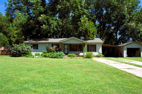 6131 W 26th St, Tulsa, OK, 74107-3330 | Card Image