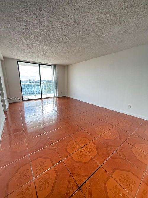 1114-13499 Biscayne Blvd, North Miami, FL, 33181-2029 | Card Image