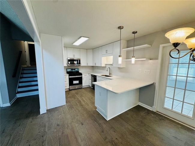 208 Arbour Way, House other with 3 bedrooms, 2 bathrooms and null parking in Suwanee GA | Image 26