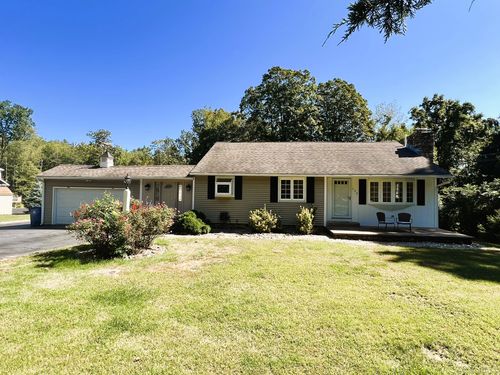 122 Stone Rd, Burlington, CT, 06013-2611 | Card Image