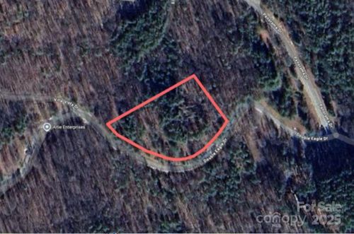 126 Double Eagle Dr, Nebo, NC, 28761 | Card Image