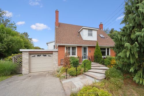69 Forest St, Guelph, ON, N1G1J3 | Card Image