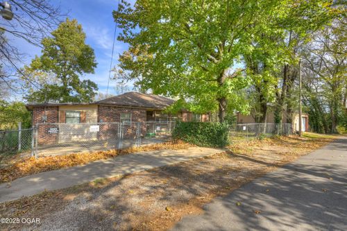 12103 Wilson Rd, Neosho, MO, 64850-6128 | Card Image