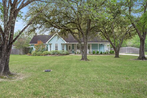 7035 Carroll Ln, Beaumont, TX, 77713-9455 | Card Image