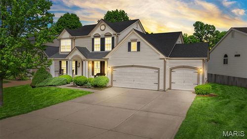 11b-12 Lambeth Ln, Dardenne Prairie, MO, 63368-8383 | Card Image